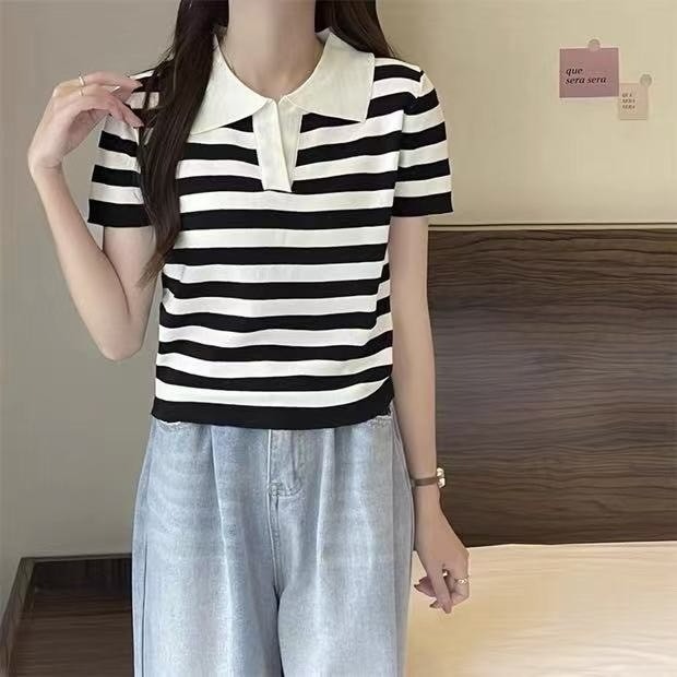 ​☆現貨☆有領橫條涼感針短版上衣-細節圖2