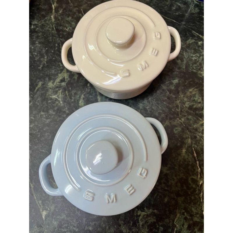 義大利精品美學 家樂福 琺瑯鑄鐵鍋 粉藍+粉黃12cm 迷你烤盅-細節圖2