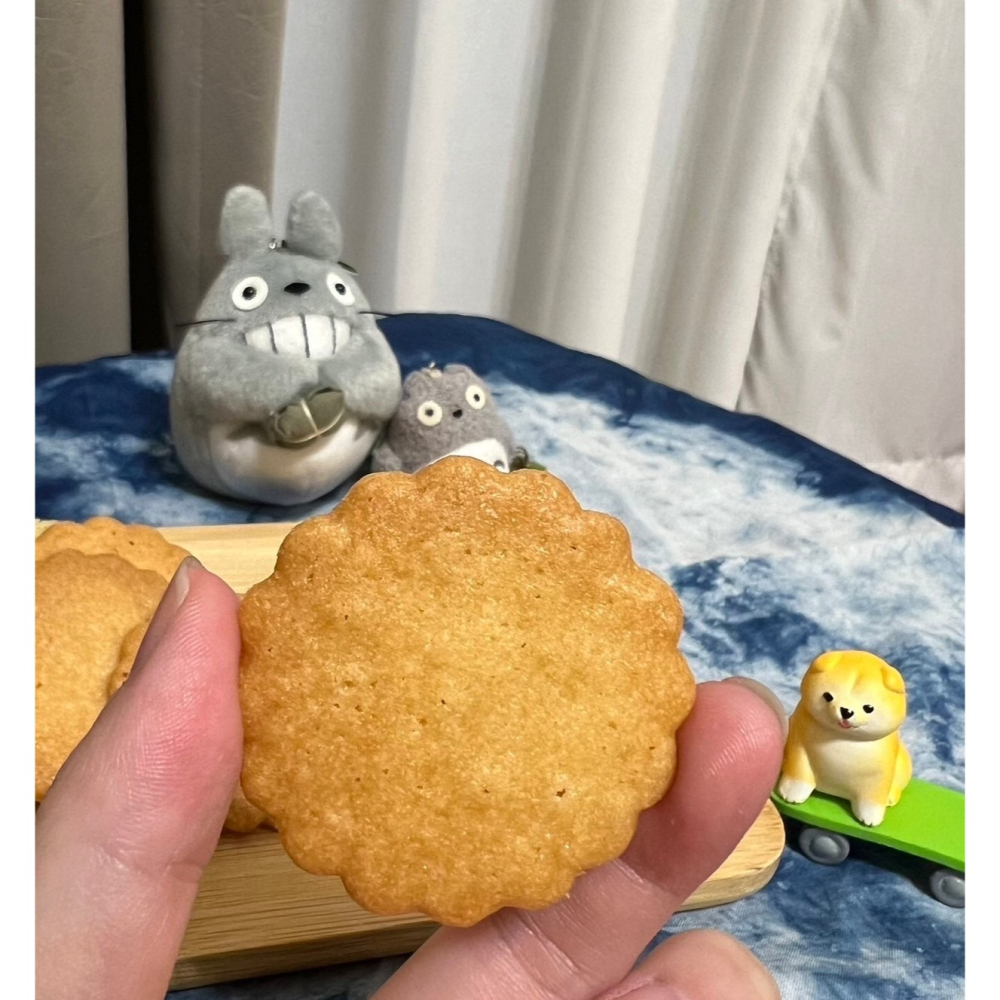 愛樂薇奶油酥餅🍪手工餅乾、花形奶油薄餅｜伴手禮／團購／野餐／辦公室點心／小朋友慶生／禮物／方便吃／好吃不膩口｜-細節圖2