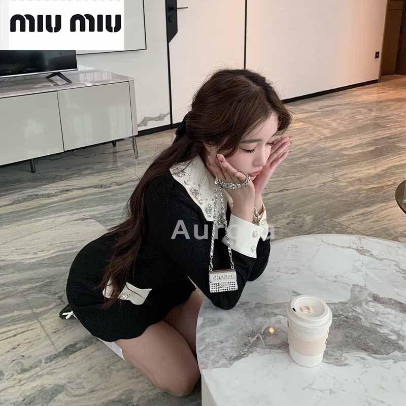 💕Aurora 美國代購💕 MIU MIU 春季 新款 娃娃 領減齡氣質 拼接 休閒 長袖 連衣裙-細節圖5