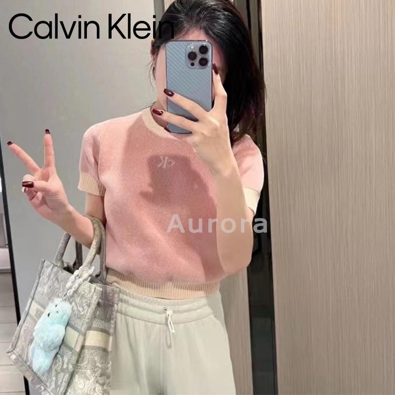 💕Aurora 美國代購💕 Calvin Klein 新款 提花字母 粉色短袖 針織衫 修身 顯瘦 短款 女上衣-細節圖5