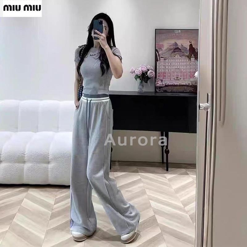 💕Aurora 美國代購💕MiuMiu 寬鬆 縣瘦 直筒運動褲 休閑百搭 衛褲 高腰 闊腿 女長褲-細節圖2
