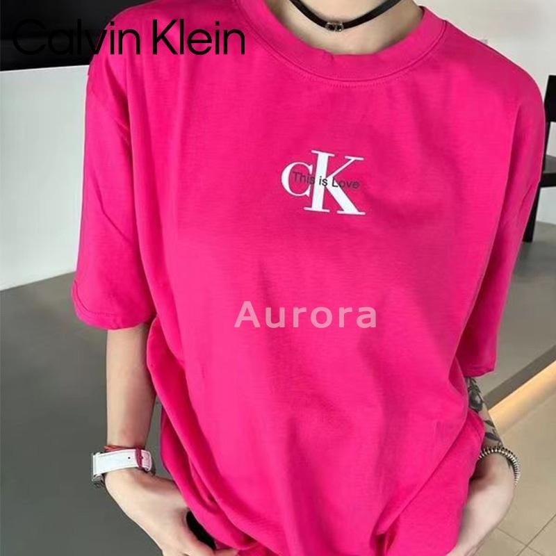 💕Aurora 美國代購💕 Calvin Klein 字母 印花 短袖 T恤 寬鬆 中長款 百搭 上衣-細節圖4