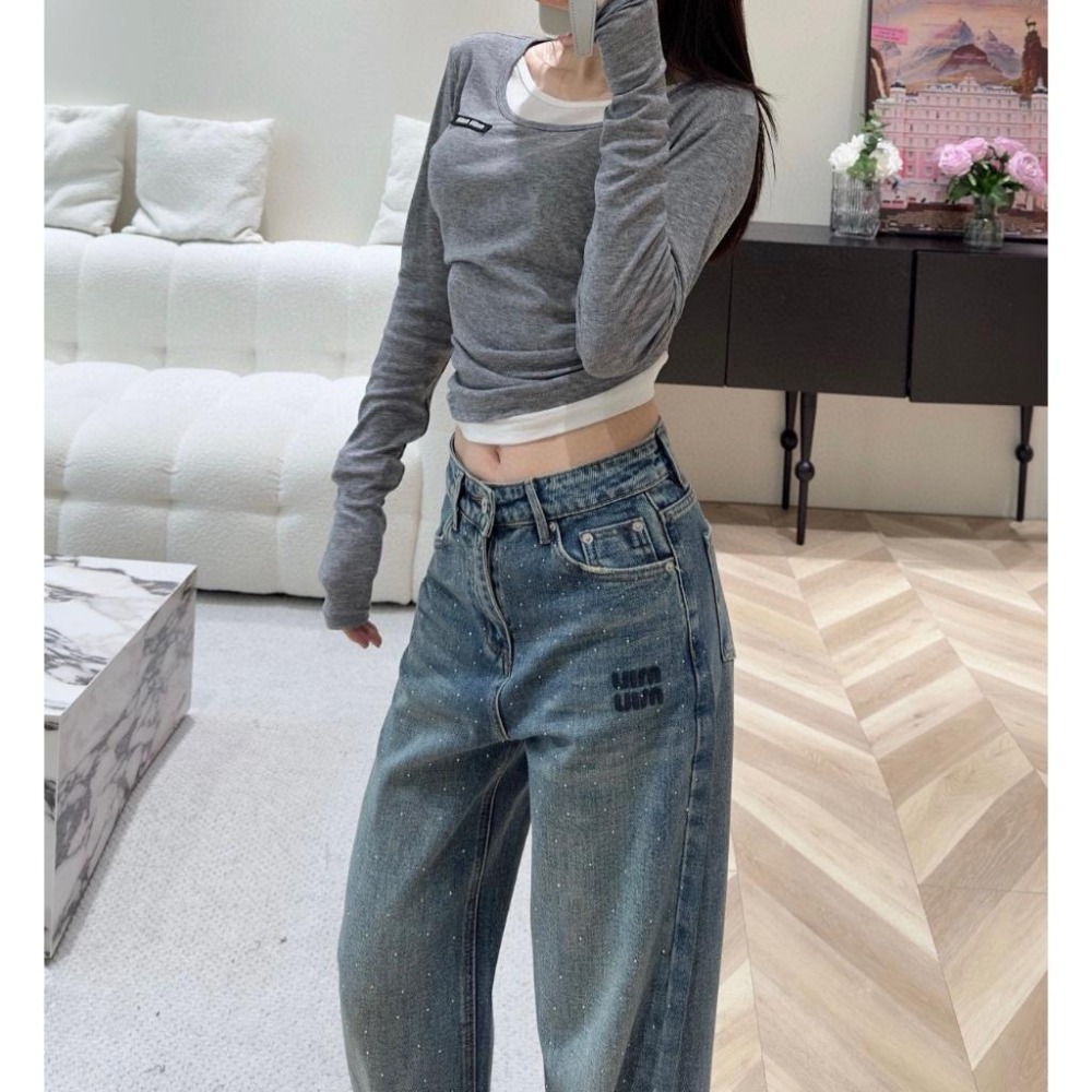 Aurora 購物分享💕 MiuMiu 新款高腰燙滿鑽牛仔褲 深藍色 純棉 彈力 舒適 牛仔長褲-細節圖5