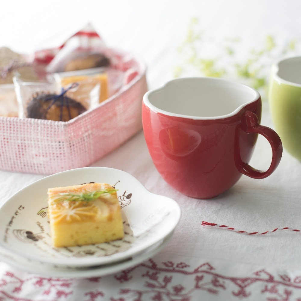 [現貨] Ponda 蘋果愛心 禮盒套組 馬克杯 小盤子 愛心造型籃 送禮 禮物 禮品-細節圖2