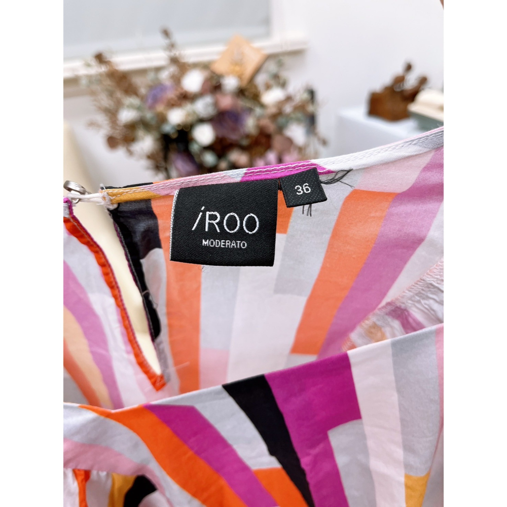 【二手】iROO幾何線條小方領長袖上衣-AS-細節圖5