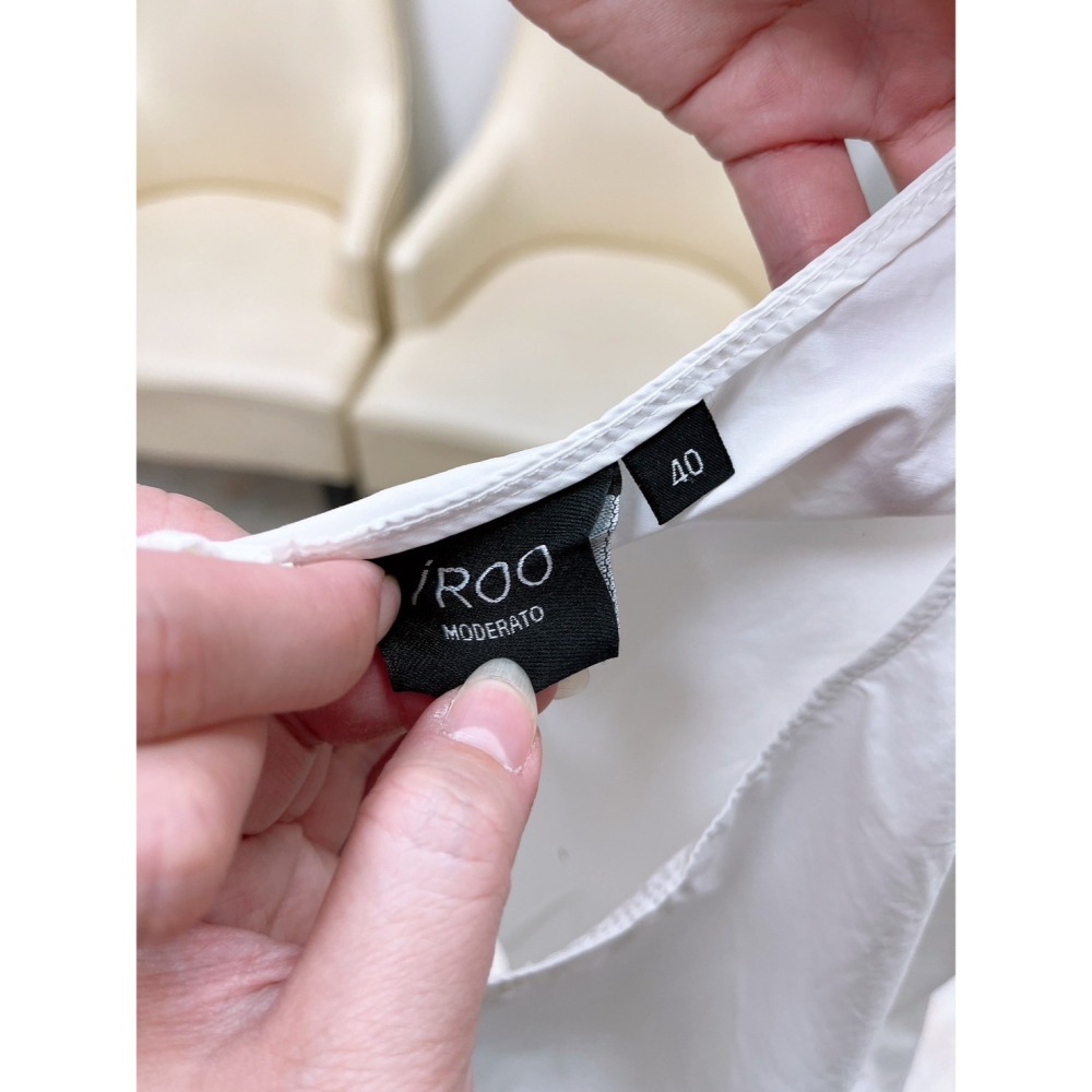 【二手】iROO白色傘型綁帶七分袖上衣-AS-細節圖3
