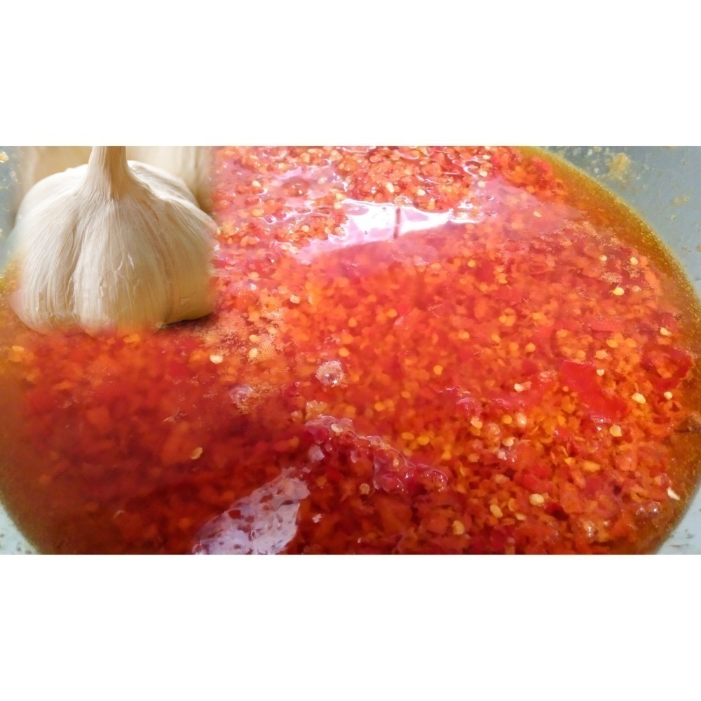 【甄農產手作】Makamun 蒜香辣椒醬 手工炒製-細節圖2