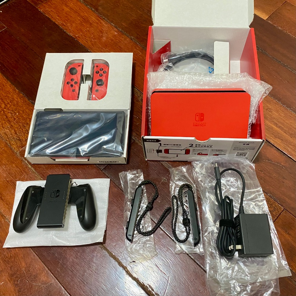 任天堂NS Switch OLED 瑪利歐亮麗紅 遊戲機 掌機-細節圖4