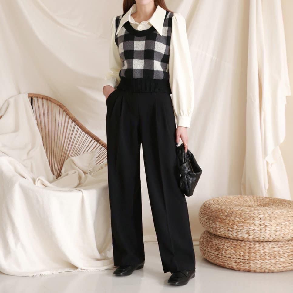 MORE【現貨+預購】收腹打折直筒西裝寬褲-細節圖2