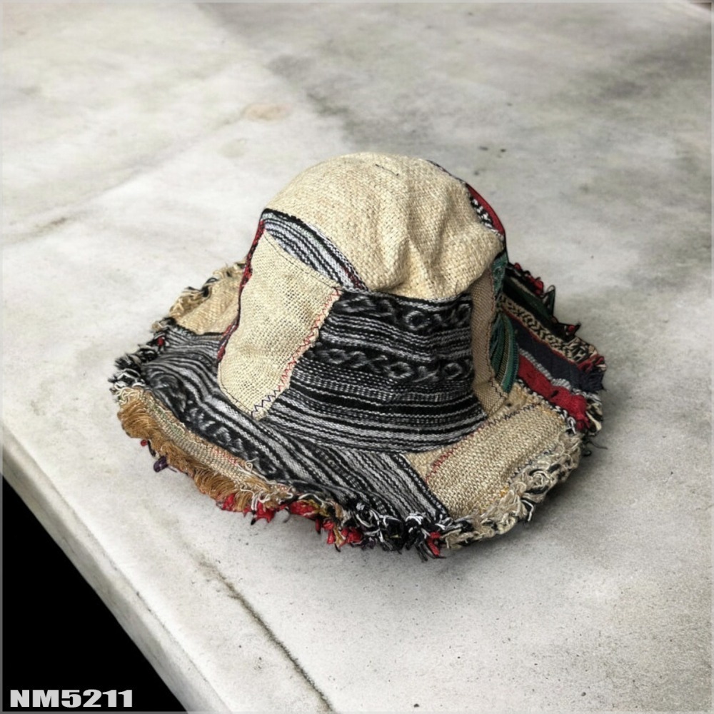 尼泊爾手工帽-拼布流蘇 織布手作 純手工  尼藏文化圖騰 獨一無二 具藝術收藏 非原民風-細節圖5