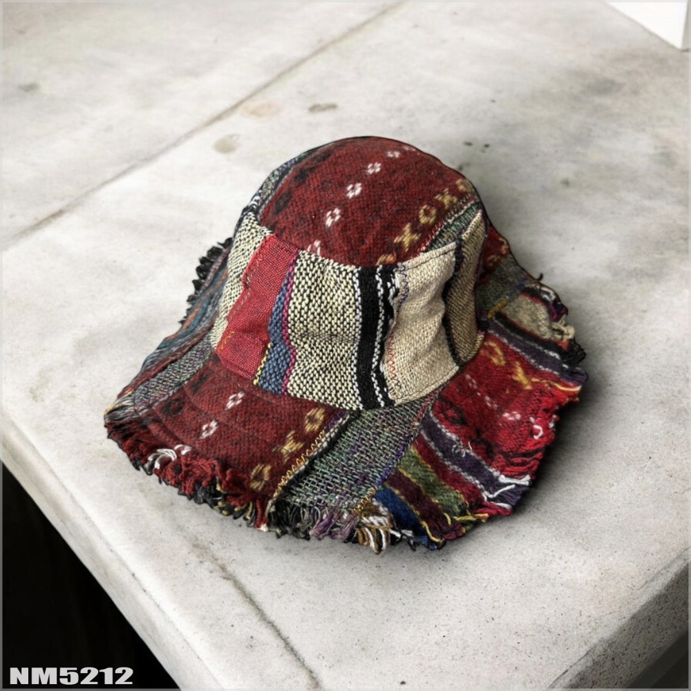 尼泊爾手工帽-拼布流蘇 織布手作 純手工  尼藏文化圖騰 獨一無二 具藝術收藏 非原民風-細節圖6