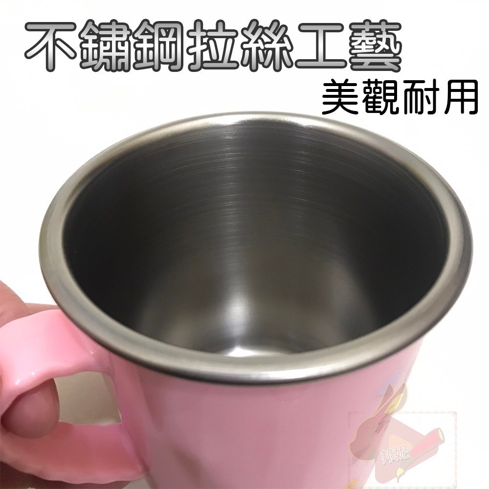 下單送小禮物⚡️台灣製造 不鏽鋼杯 防燙杯 隔熱杯 汪汪隊 304不銹鋼 幼兒園水杯台灣製兒童水杯佩佩豬巧虎帶蓋杯手把-細節圖6