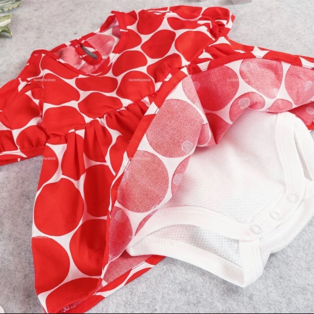 嬰幼兒 紅色大圓點公主袖 包屁群-細節圖2