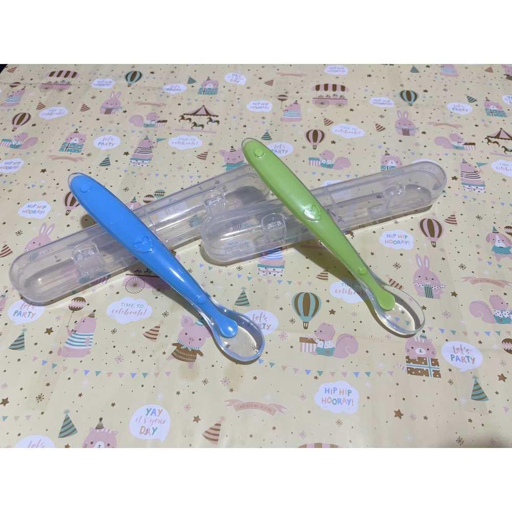 🌺 嬰幼童餐具矽膠湯匙 🥄  ( 湯匙+盒子 )  一組-細節圖3