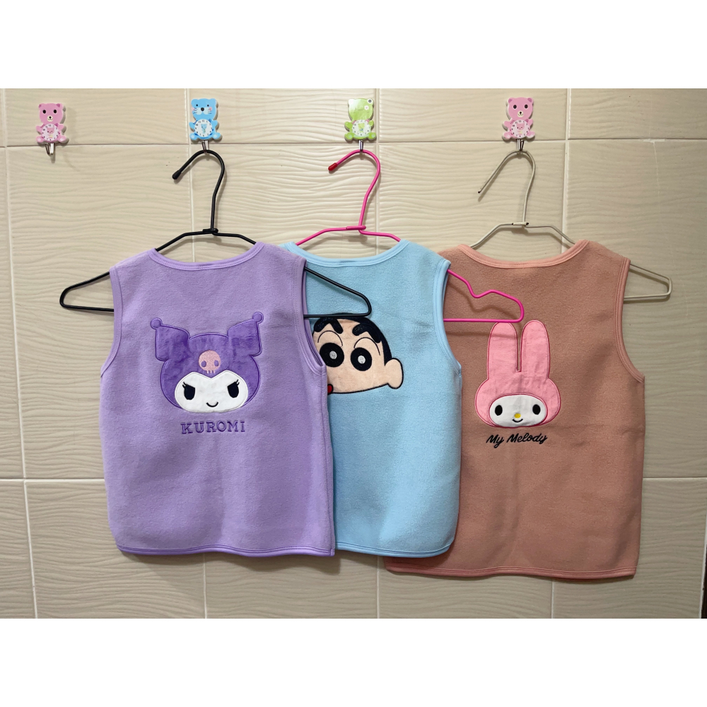 童裝🐻🎀男女童可愛印圖搖粒絨布開扣背心 ✨兒童保暖背心-細節圖2