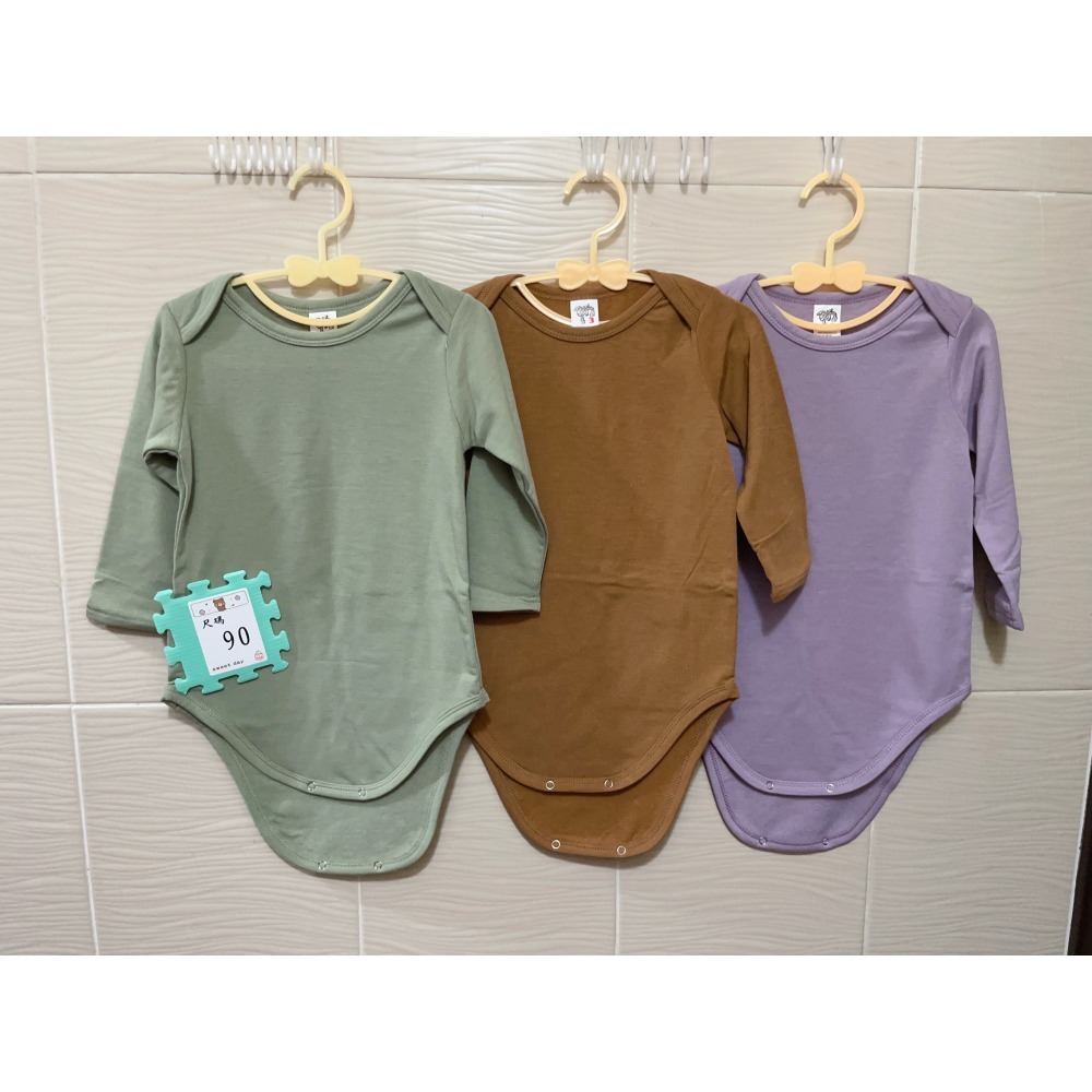 新生兒👶嬰幼兒 男女寶寶〝棉〞長袖〝素色〞包屁衣-細節圖2