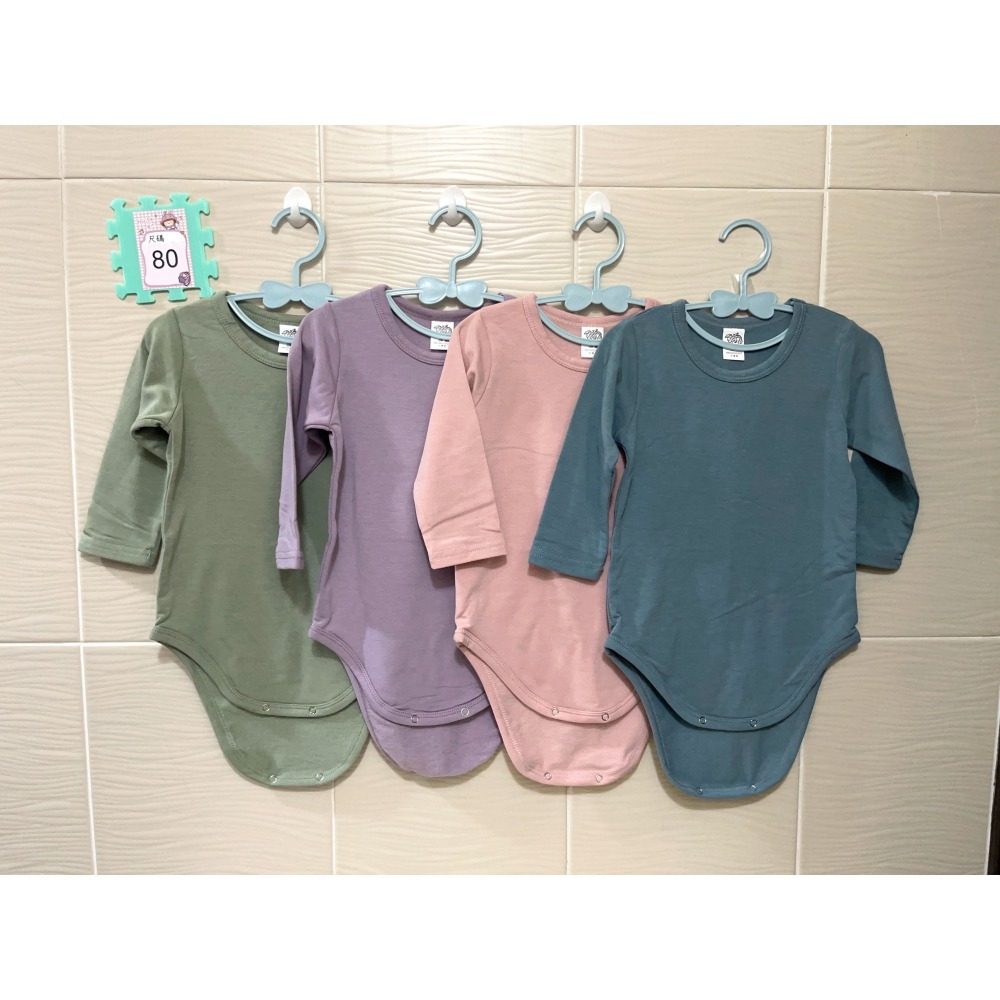 新生兒👶嬰幼兒 男女寶寶〝棉〞長袖〝素色〞包屁衣-細節圖3
