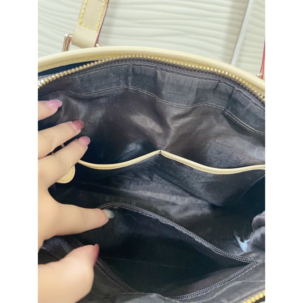 PLAY BOY 肩背包  手提包  斜背包 大容量 防刮紋 女用包-細節圖3