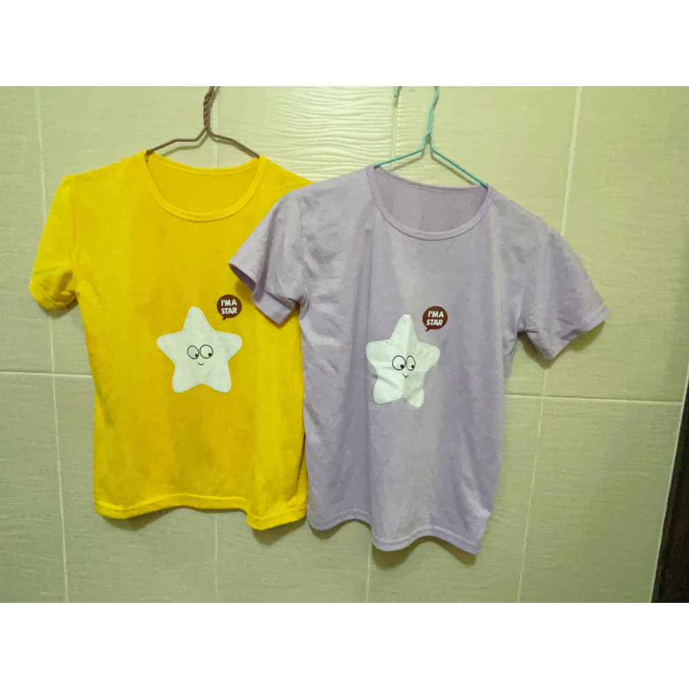 男女兒童 可愛星星短袖上衣  ( 98成新 ) 〝 建議身高約130 穿 〞-細節圖2