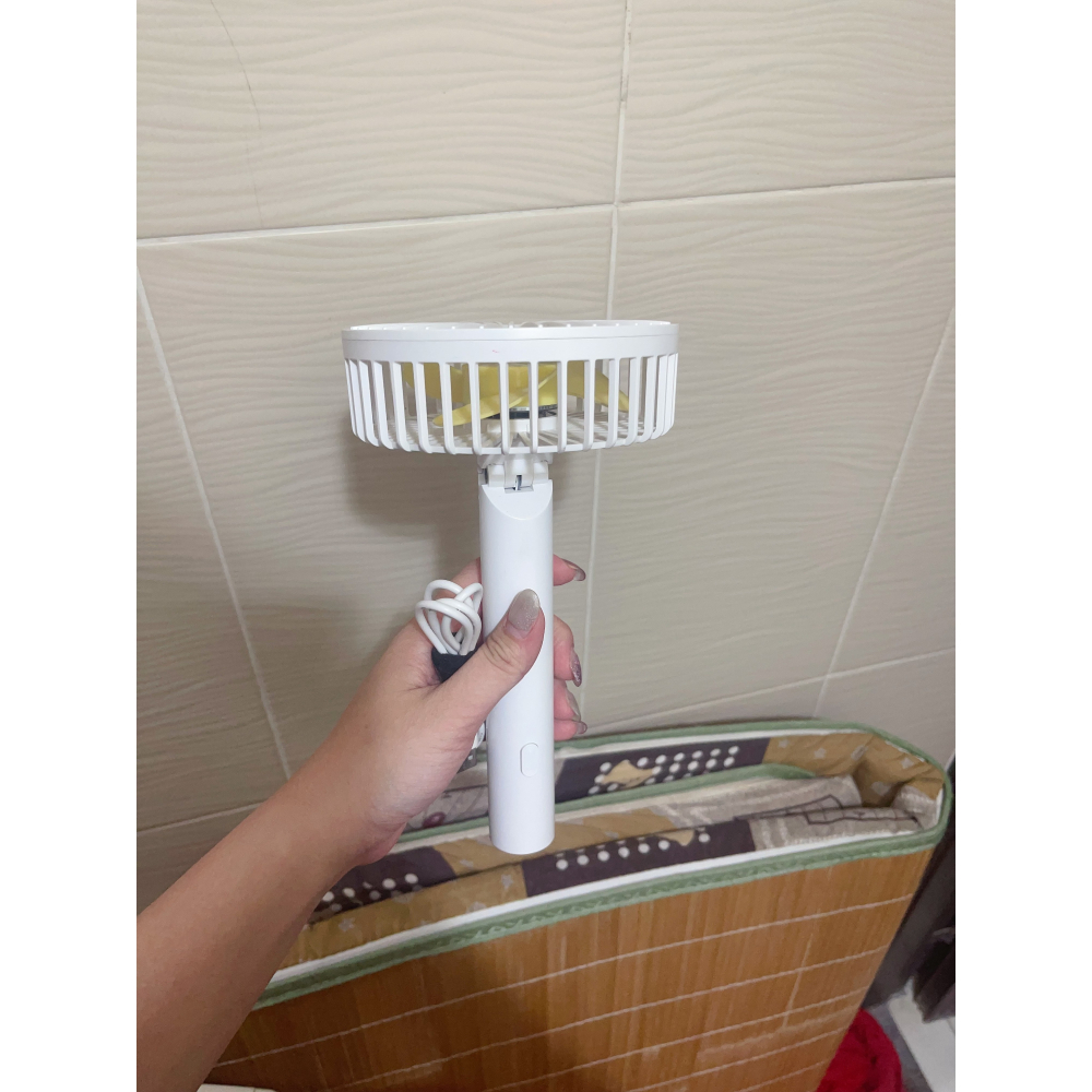 Klnyo 手持電扇 〝充電款〞有附線    二手  98成新  盒子不見了-細節圖5