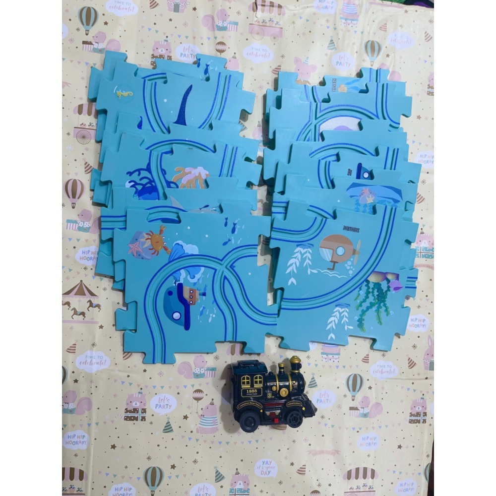 Toy Planet  益智拼圖軌道車  〝98成新〞 🎈  配件 : 12個軌道片.一台火車.12個零件-規格圖3