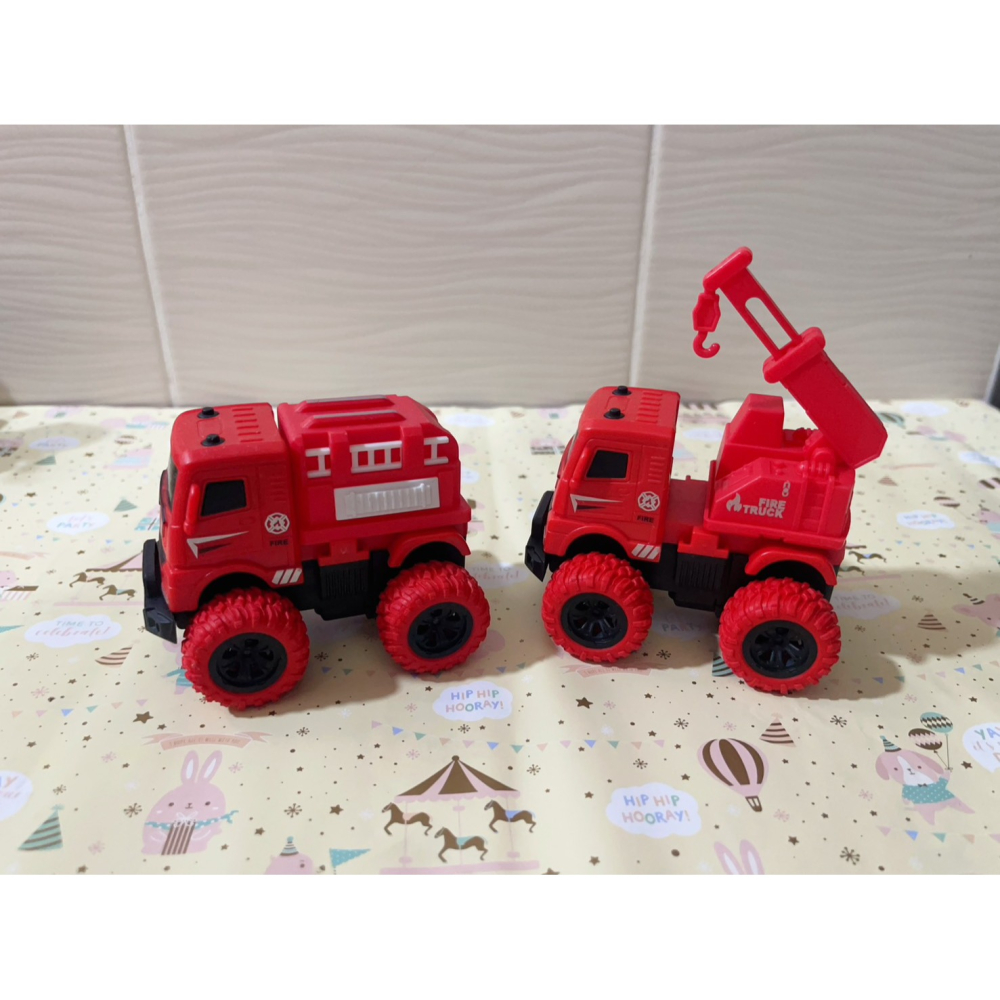 兒童玩具車男孩小商品慣四驅越野小汽車挖掘機翻斗車 〝 消防隊款〞★ 2台1組 ★-細節圖3