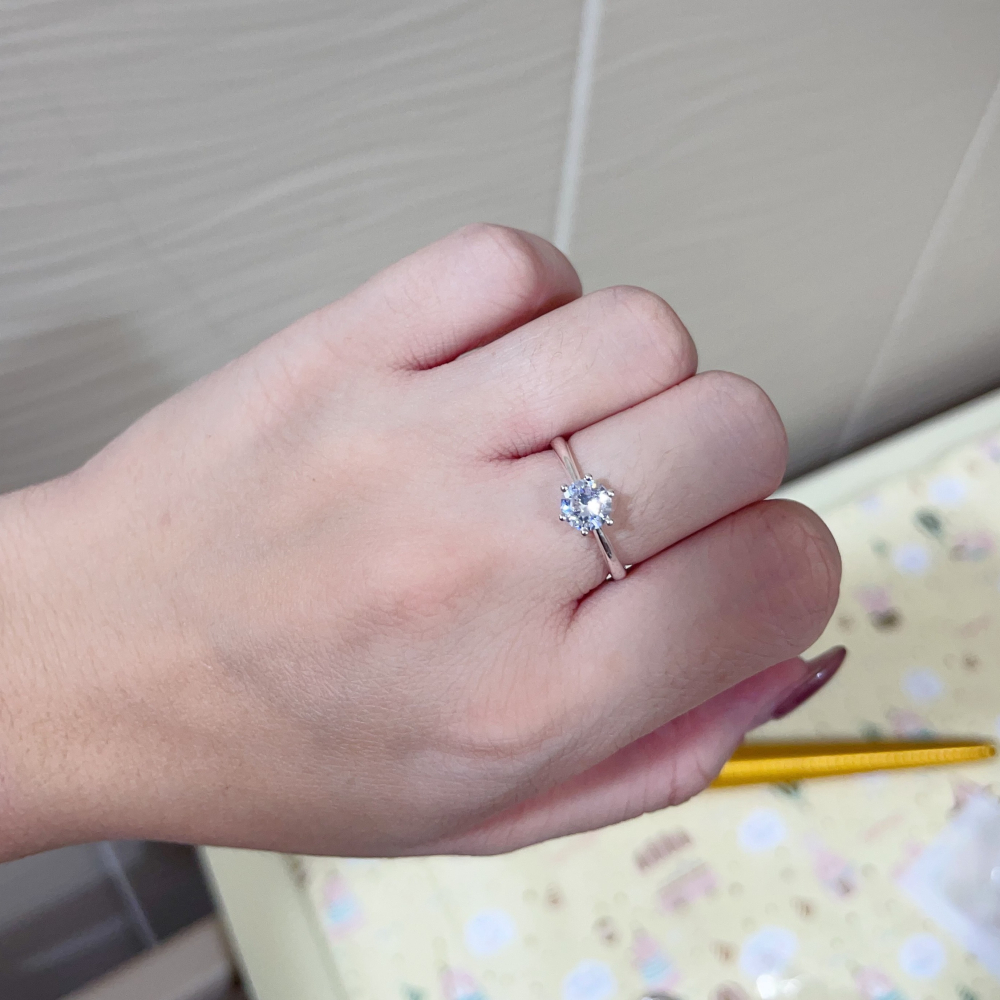 霸氣莫桑石 戒指  ( 戒圍 可調 )    有附盒子-細節圖3