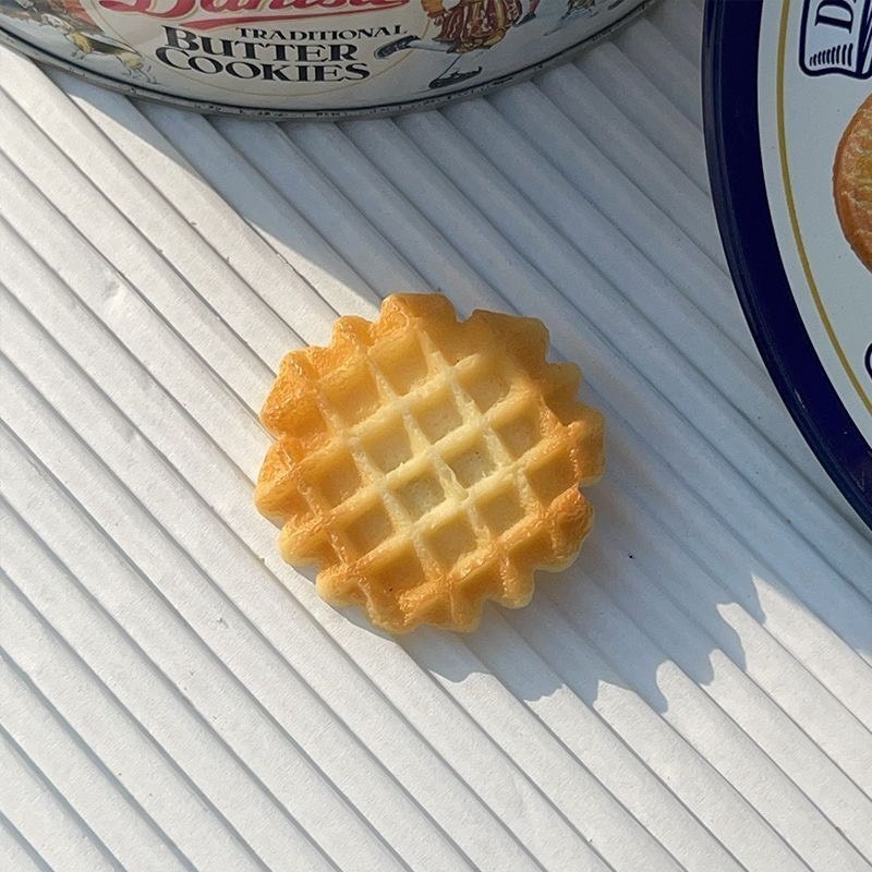 〝現貨 〞創意爆款精緻仿真趣味曲奇餅乾可愛食玩日系裝飾輕奢 個性發卡 個性髮夾-細節圖5