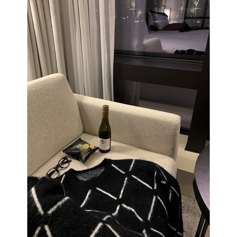 【YT SHOP】韓國 男款 海馬毛保暖針織上衣 黑白紋慵懶寬鬆針織毛衣 長袖 穿搭 寬鬆-細節圖3