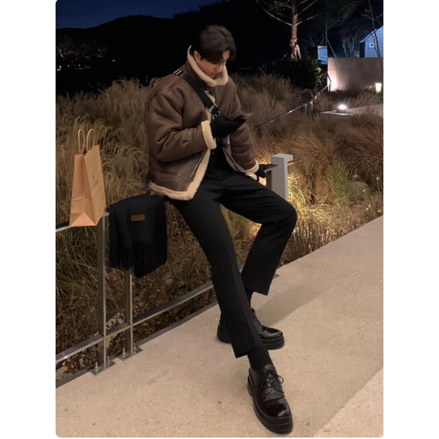 【YT SHOP】韓國 麂皮立領羊羔毛外套 兩色 夾克外套 立挺 穿搭 秋冬 寬鬆 長袖 大衣-細節圖4