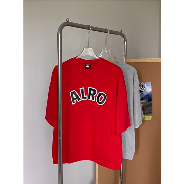 【YT SHOP】韓國 袋鼠T 印花字母刺繡 短T 上衣 寬鬆 穿搭 休閒 質感 落肩 美式 韓系 百搭-細節圖5