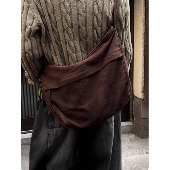 【YT SHOP】韓國｜🇰🇷｜麂皮肩側背包 托特包 側背包 皮革包 簡約 麂皮包 穿搭 時尚兩色-規格圖4