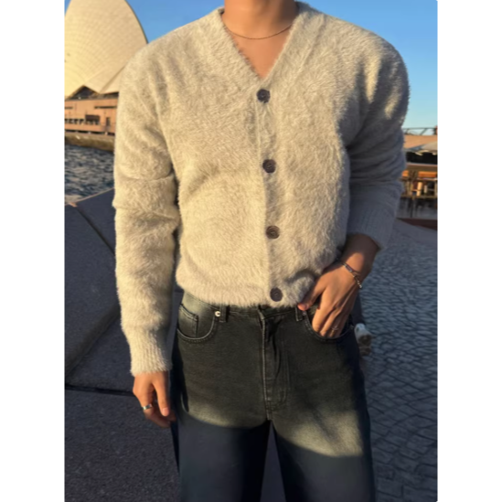 【YT SHOP】韓國｜🇰🇷｜針織毛衣｜軟糯V領針織開襟衫男冬季保暖親膚寬鬆毛衣韓系慵懶風穿搭-細節圖2