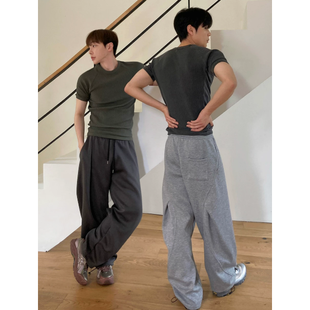 【YT SHOP】滿額送贈禮｜韓國｜🇰🇷｜鬆弛感運動灰色棉褲 設計感｜男士夏季寬腿直筒休閒褲子韓系通勤-細節圖3