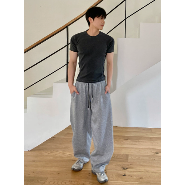 【YT SHOP】滿額送贈禮｜韓國｜🇰🇷｜鬆弛感運動灰色棉褲 設計感｜男士夏季寬腿直筒休閒褲子韓系通勤-細節圖5