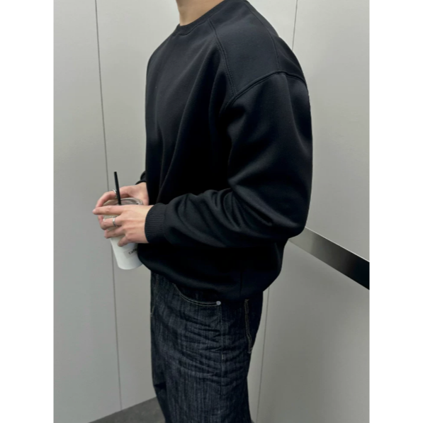 【YT SHOP】滿額送贈品｜韓國｜🇰🇷｜設計感圓領T恤男｜簡約風圓領衛衣男士秋季寬鬆純色套頭衫韓系通勤基礎款上衣-細節圖2