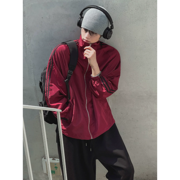 【YT SHOP】滿額送贈品｜韓國｜🇰🇷｜側面條紋衝鋒外套｜側條紋立領運動夾克男士秋季復古風衝鋒衣寬鬆外套韓系穿搭-細節圖5