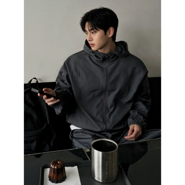 【YT SHOP】滿額送贈品｜韓國｜🇰🇷｜韓系機能衝鋒外套長褲套裝｜闊腿直筒長褲秋季寬鬆連帽衝鋒衣外套韓系運動套裝-細節圖4