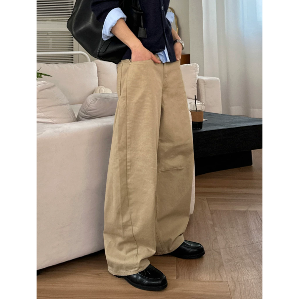 卡其色