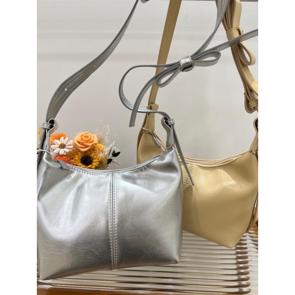 「V+ACC」韓系水餃包 銀色 奶油黃 蝴蝶結-細節圖7