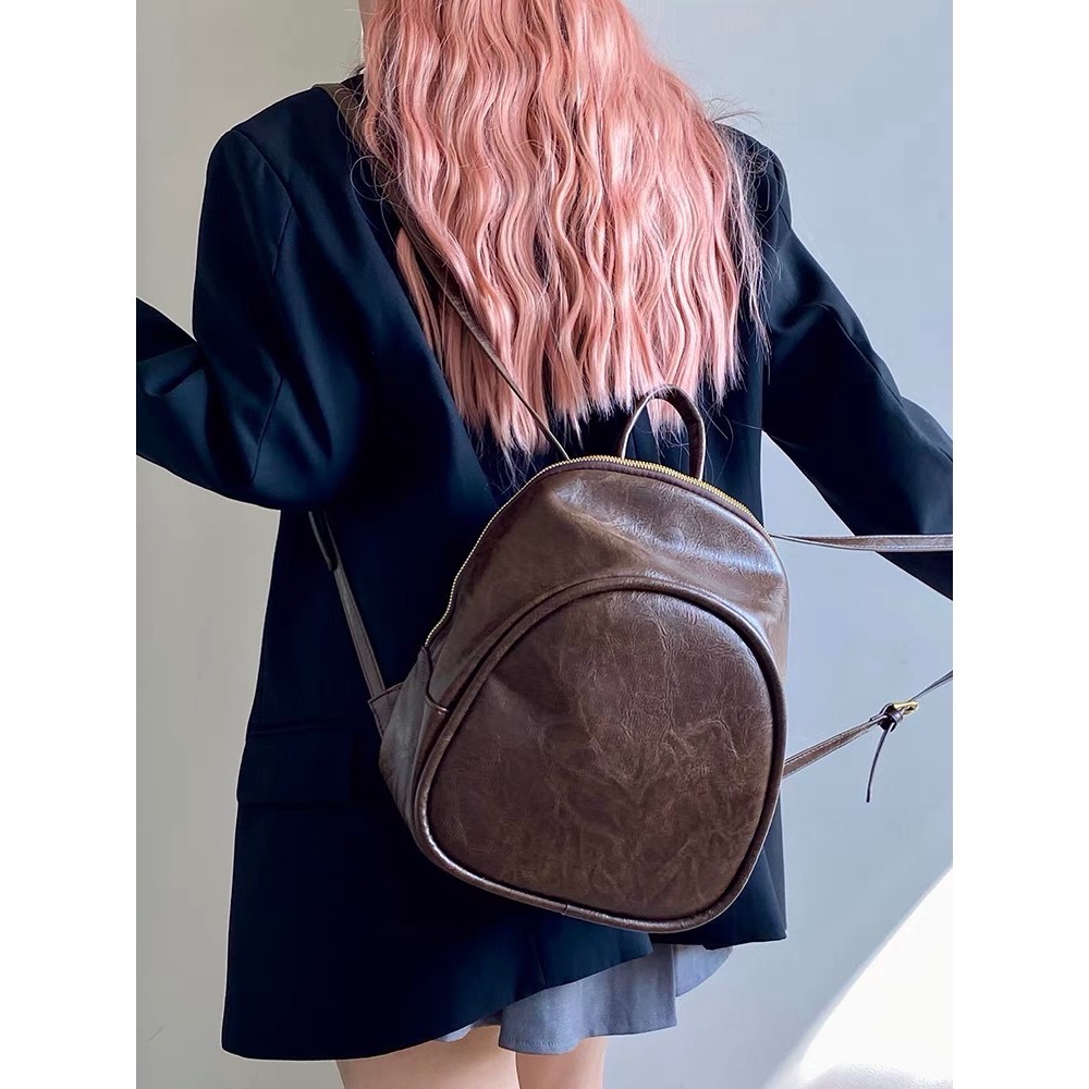 「V+ACC」橢圓後背包 蛋蛋包 大容量 復古棕 黑-細節圖2