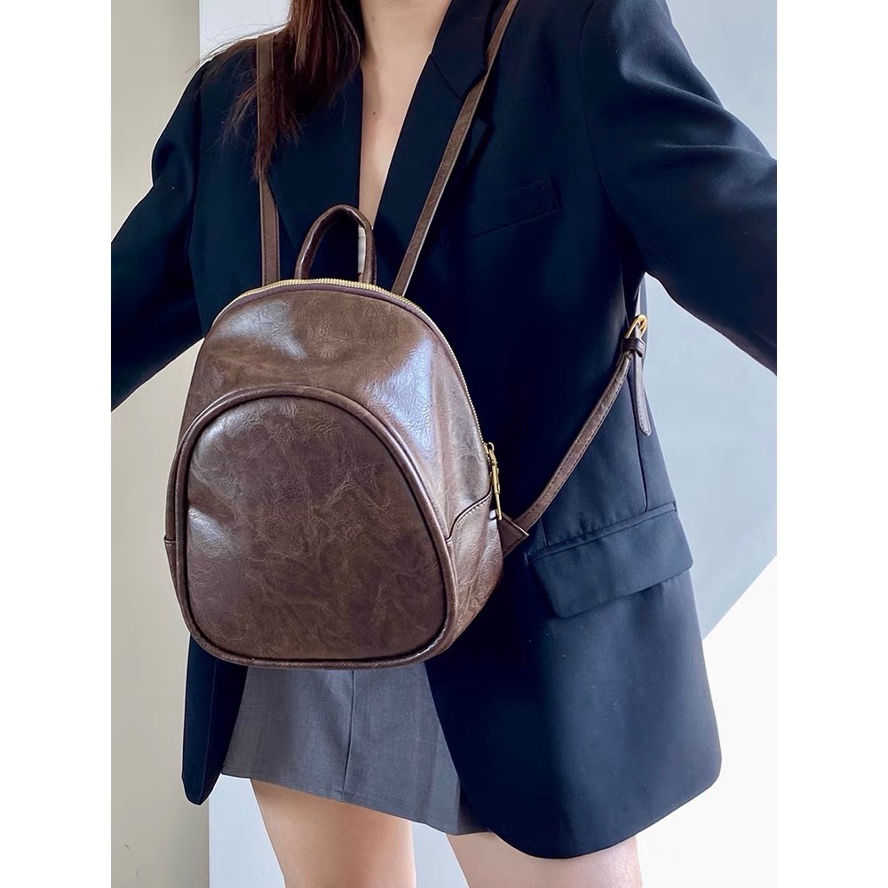 「V+ACC」橢圓後背包 蛋蛋包 大容量 復古棕 黑-細節圖5