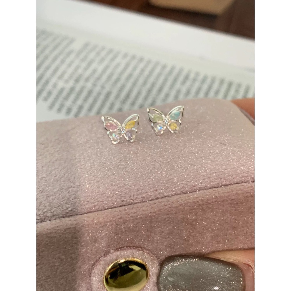Vividom✦ 彩色小蝴蝶耳環 s925純銀 不對稱設計-細節圖3