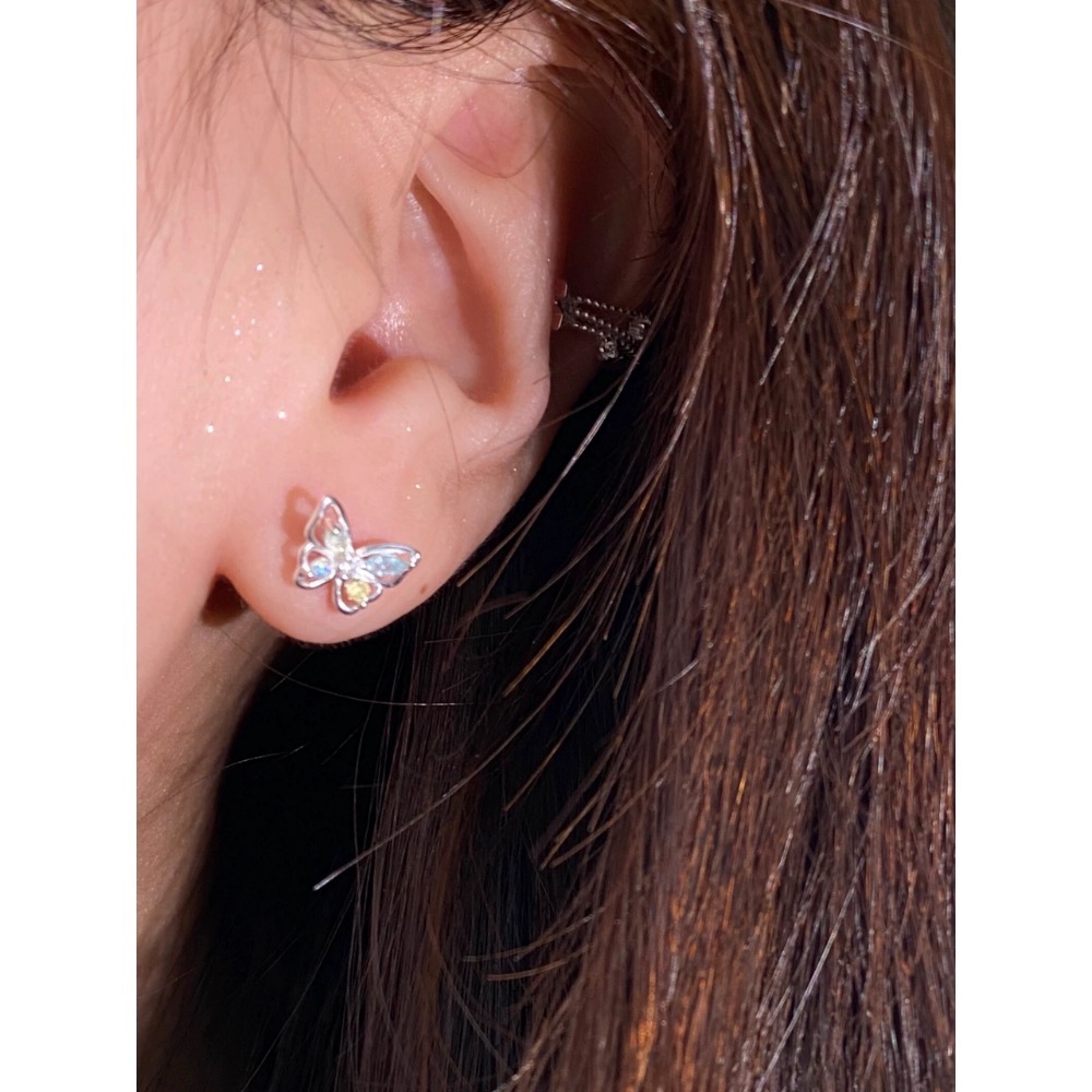 Vividom✦ 彩色小蝴蝶耳環 s925純銀 不對稱設計-細節圖4