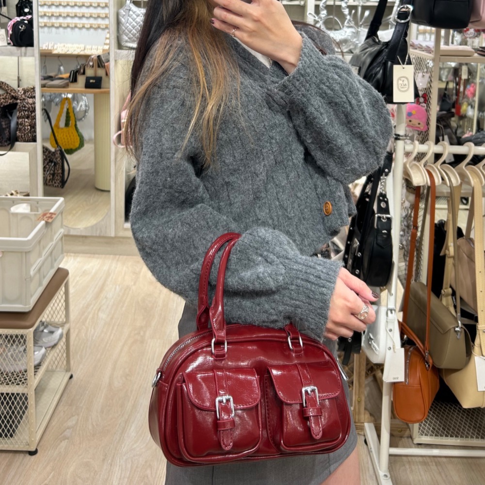 V+ ACC✦ 安可拉紅手提波士頓包 保齡球包 可斜背-細節圖2