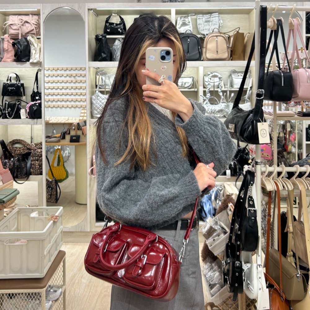 V+ ACC✦ 安可拉紅手提波士頓包 保齡球包 可斜背-細節圖3