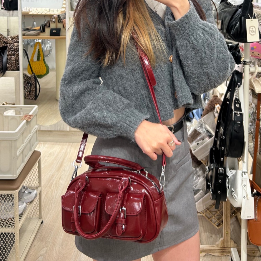 V+ ACC✦ 安可拉紅手提波士頓包 保齡球包 可斜背-細節圖4