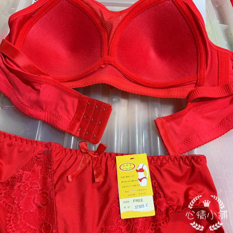 熱銷台灣現貨 過年必備紅色內衣 無鋼圈調整型 成套大碼內衣 加大尺碼 高cp值 工廠直銷 大罩杯 高級感 蕾絲 性感百搭-細節圖9