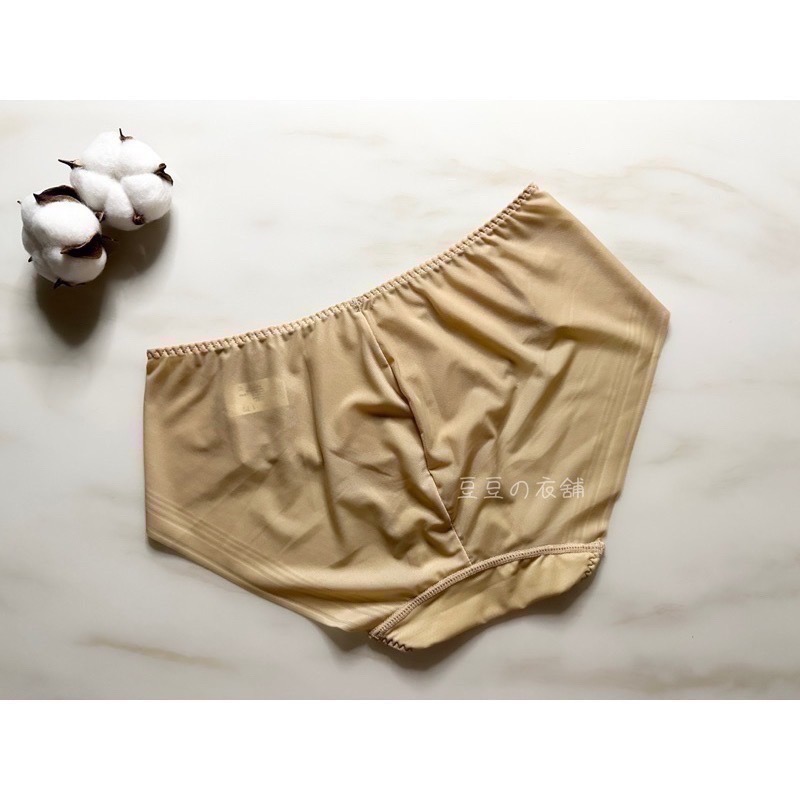 #68801 闆娘推薦 夏天必備 超薄 無痕內褲 紫杉醇褲底 抗菌 親膚 透氣 涼感 中腰 女生內褲 女內褲 內褲-細節圖8